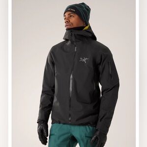 Arc’Teryx Sabre Insulated Jacket - NEW w/ Tags - Black/XL